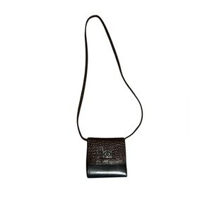 Like new Vegan leather mini crossbody wallet with detachable shoulder strap